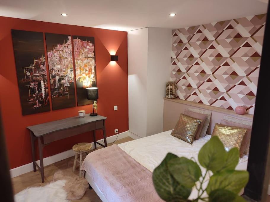 Rose Apartment